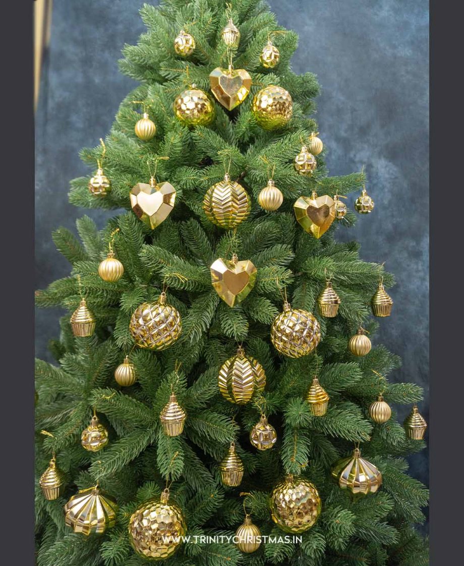 Grande Gold Christmas Ornament set