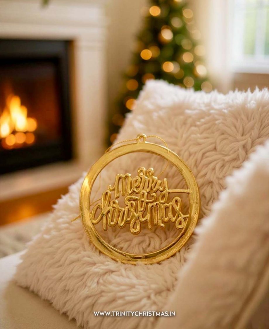 Golden Metallic Merry Hanging