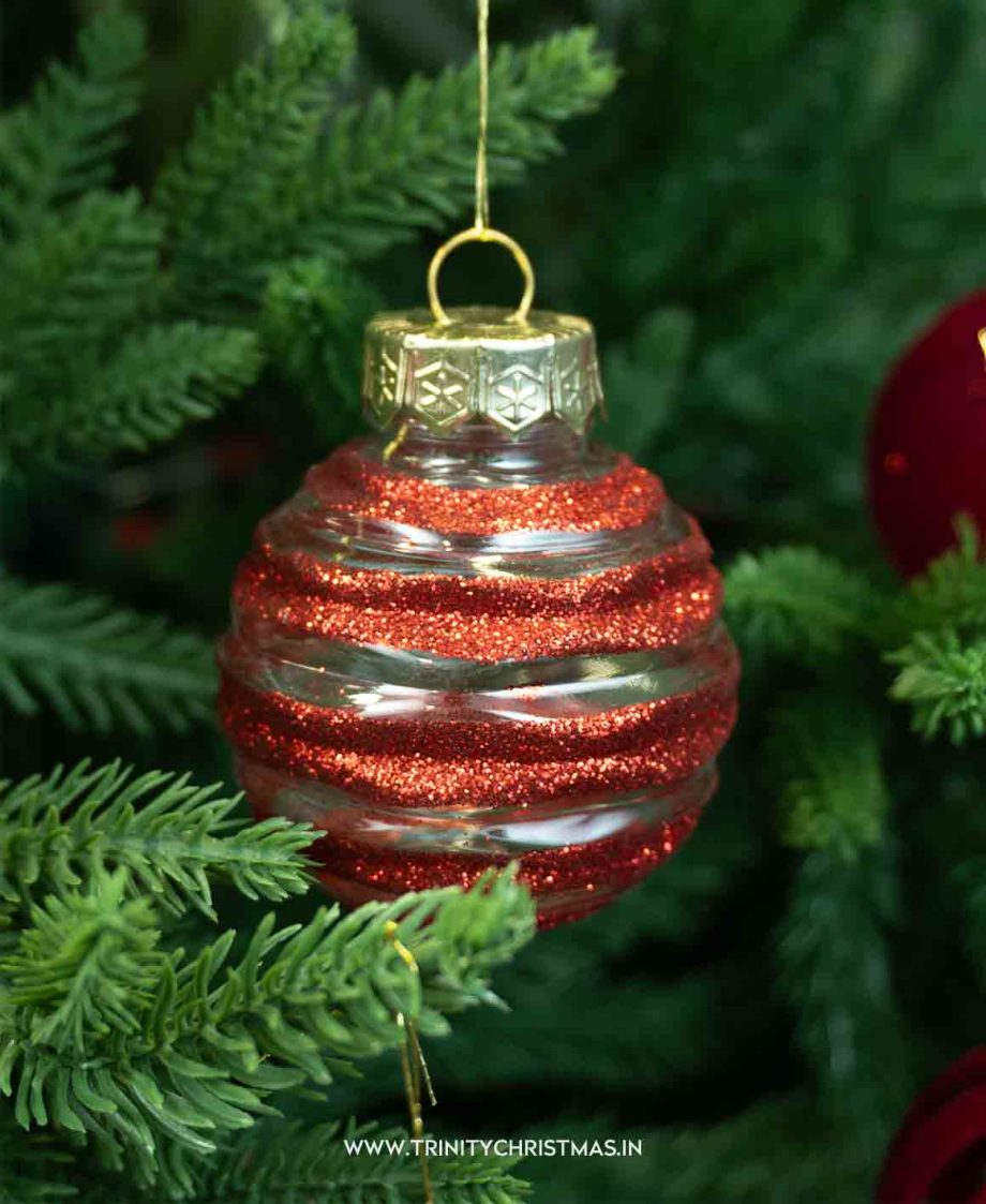 6cm Red Alpine Whisper Bauble Set