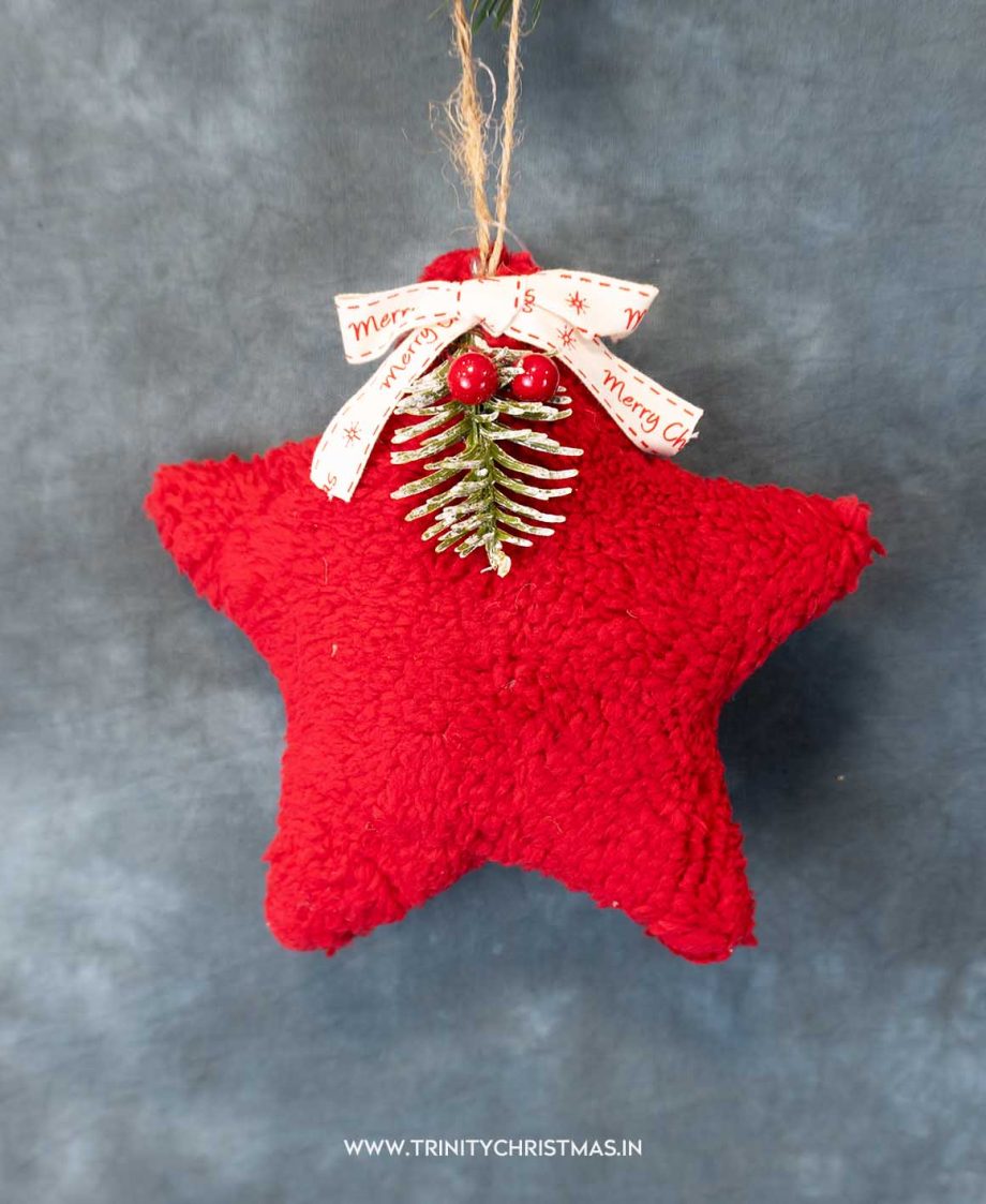 Cozy Red Star Hanging
