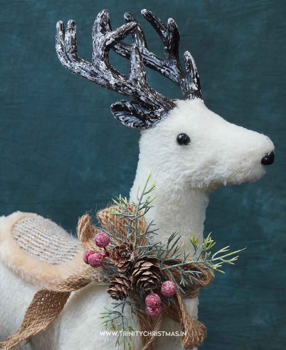 1.5 feet Winter Wanderer Reindeer