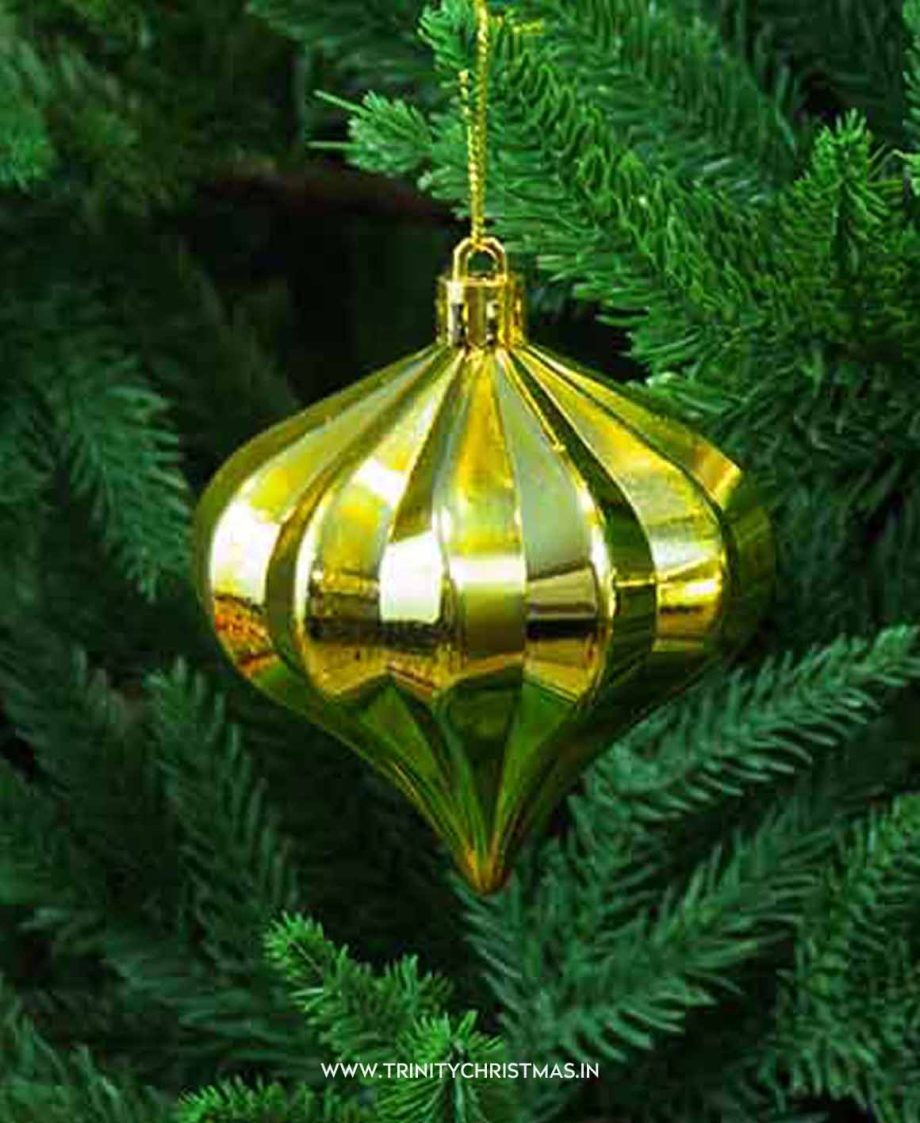 Gold Christmas Chic Ornaments
