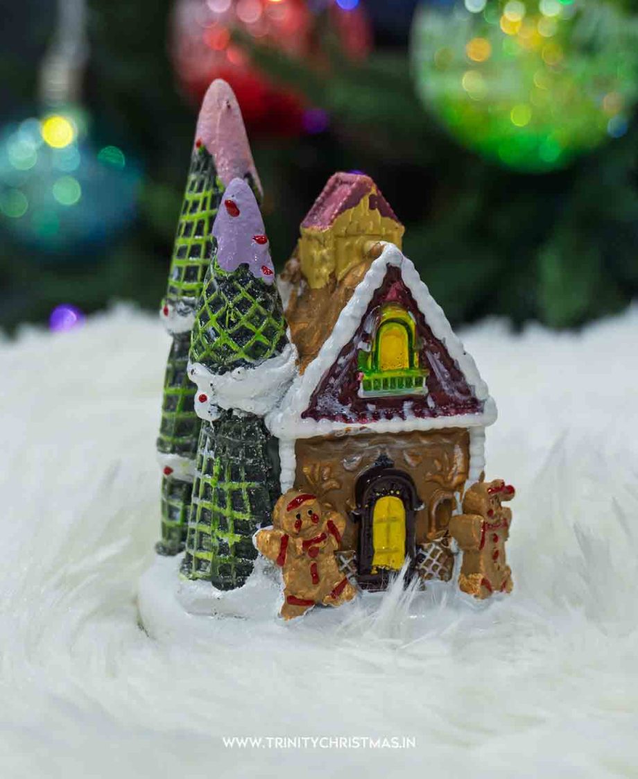 Winter Magic Village Gingerbread House 10x7.5CM